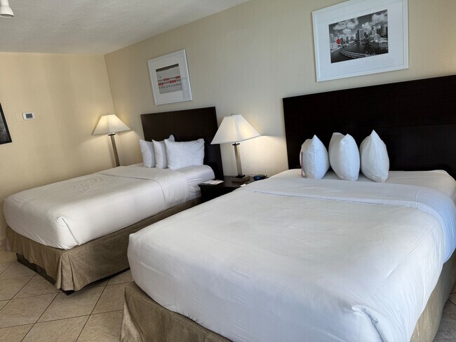 Building Photo - 19201 Collins Ave