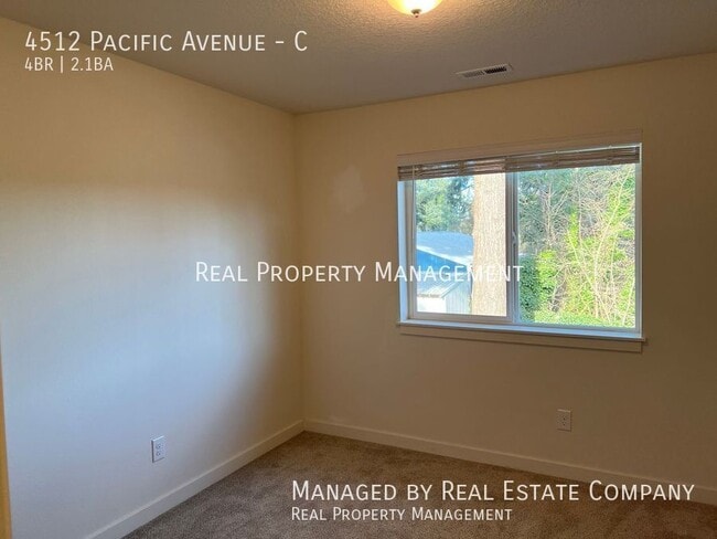 Building Photo - 4512 Pacific Ave