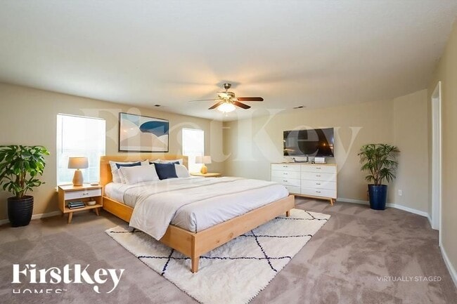 Building Photo - 3166 Redwood Run