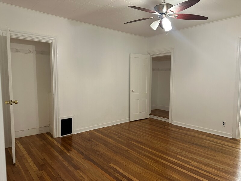 Building Photo - 15 Barrett St