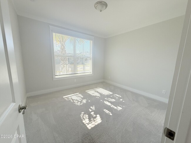 Building Photo - 841 Breakfast Point Blvd