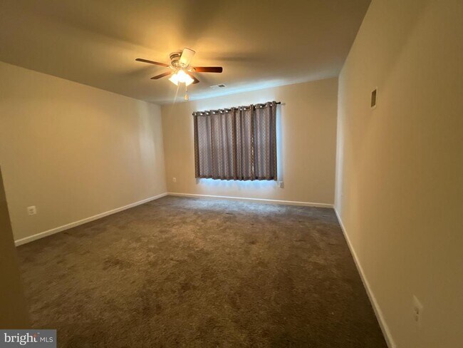 Building Photo - 13046 Monterey Ln