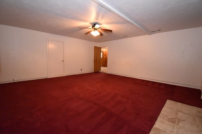 Building Photo - 4 Bed 2 Bath Home in Ruston