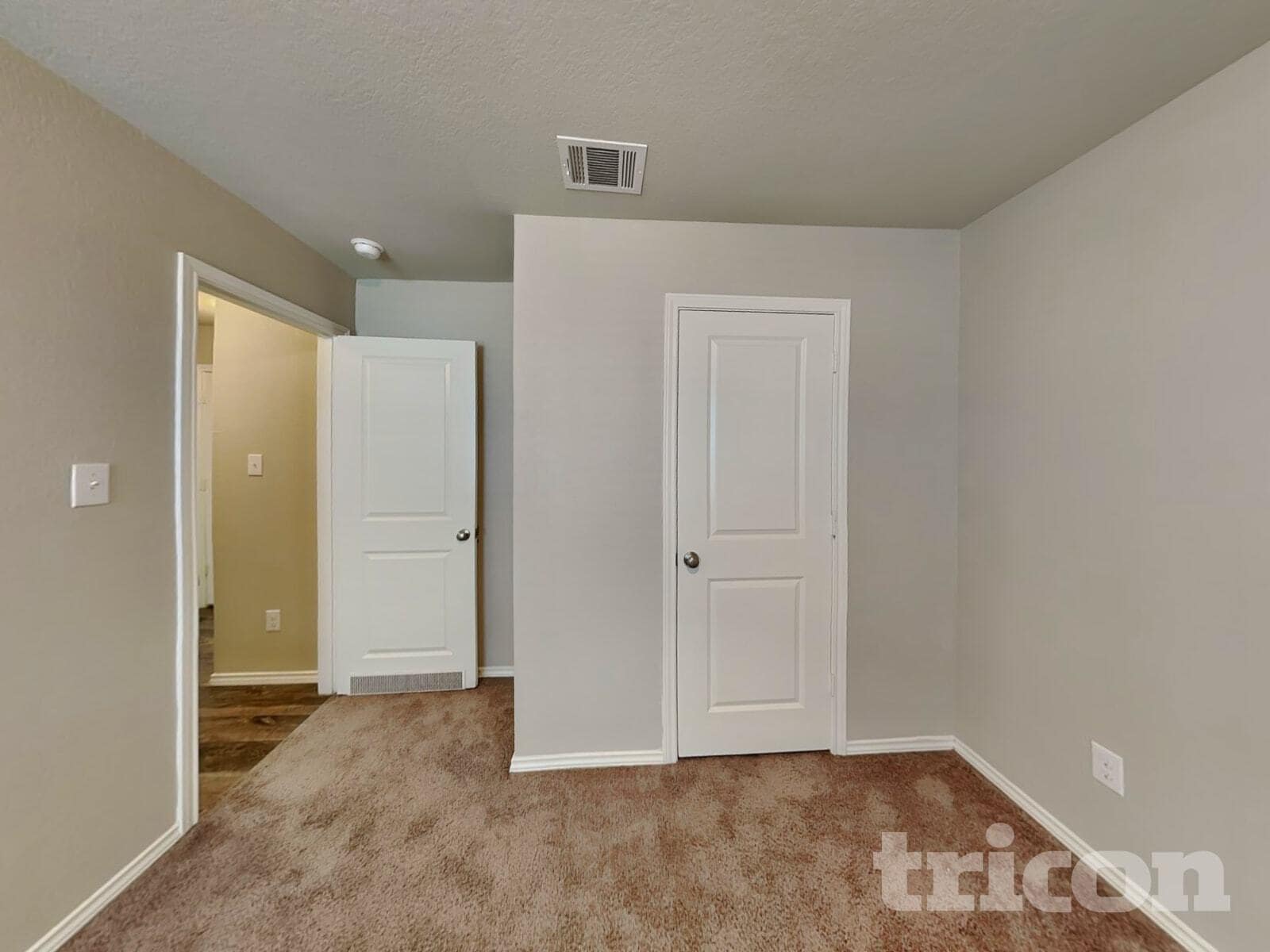 Building Photo - 8525 Amistad Cove