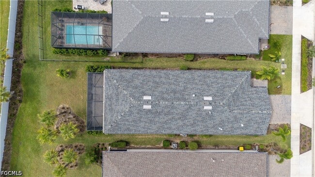 Building Photo - 42186 Edgewater Dr