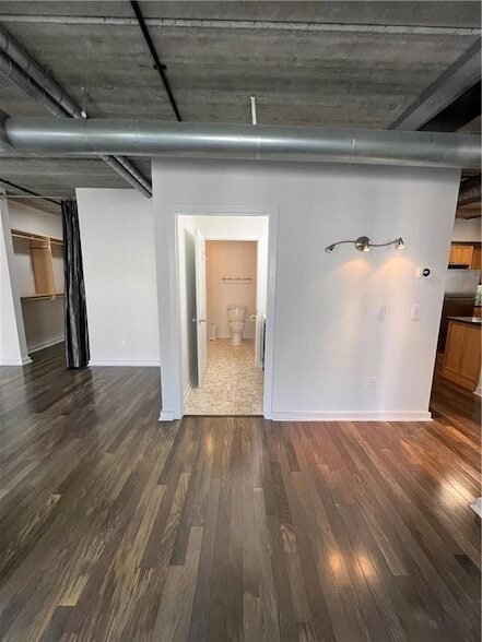 Building Photo - 800 Peachtree St NE