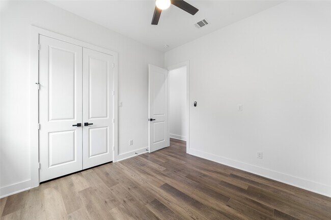 Building Photo - 6812 Tuskegee St