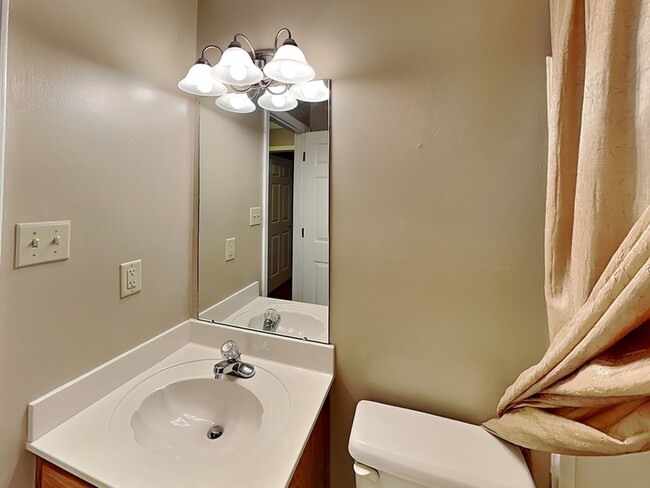 Building Photo - 2966 Woodland Ash Cove
