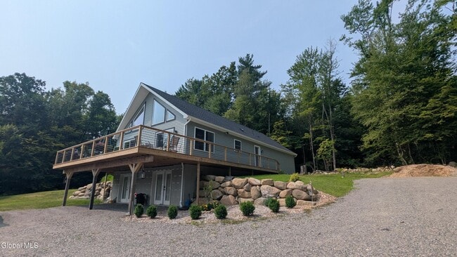 Building Photo - 134 Pickle Hill Rd