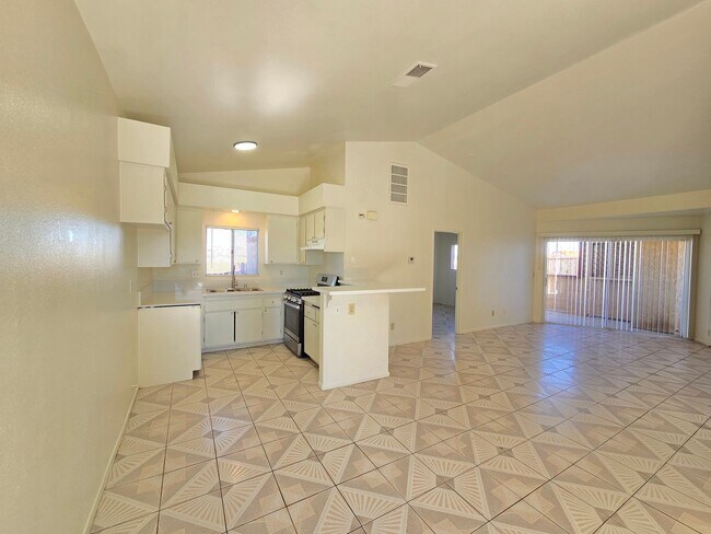 Building Photo - 21411 Hacienda Blvd