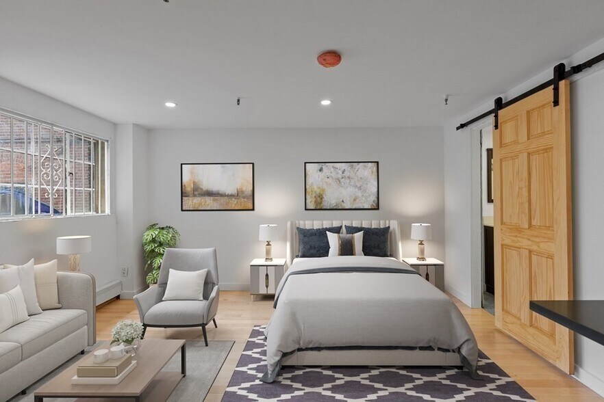 Building Photo - 513 Beacon St