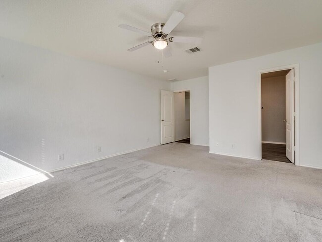 Building Photo - 251 Beech Dr