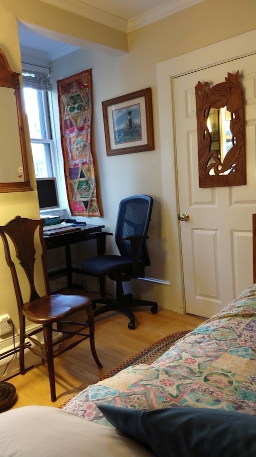 Building Photo - 325 Spring St