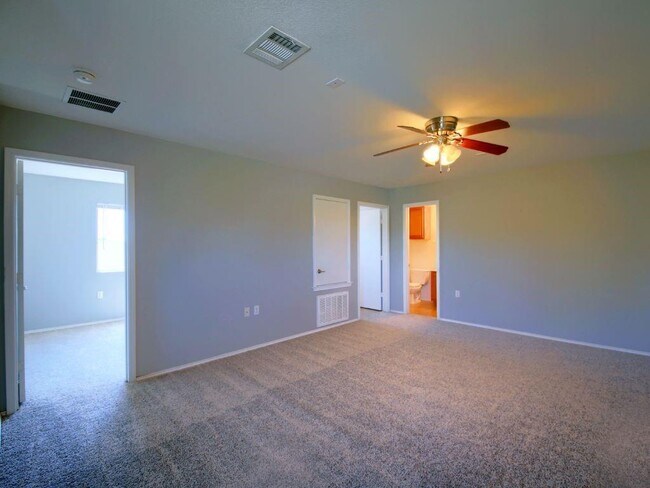 Building Photo - 9109 Indigo Sky Dr