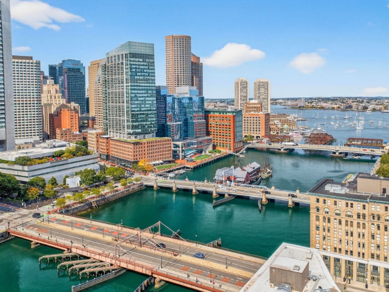 Building Photo - 63 Melcher St