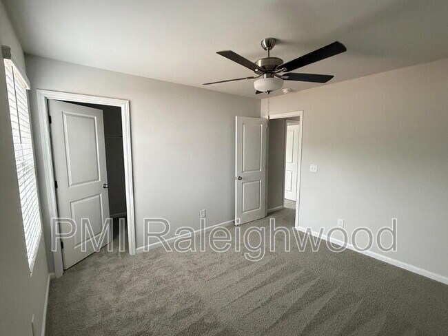 Building Photo - 289 Greenbay St