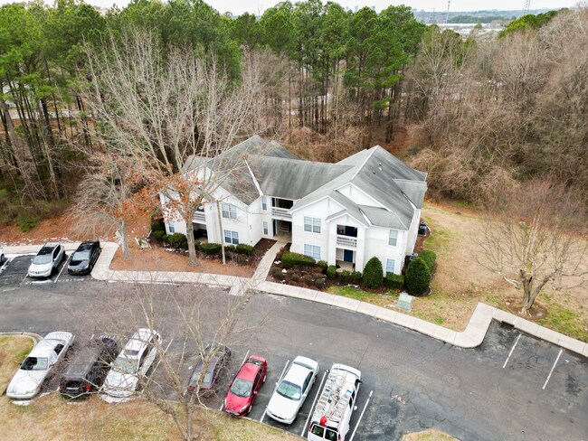 Building Photo - 2411 Hill St