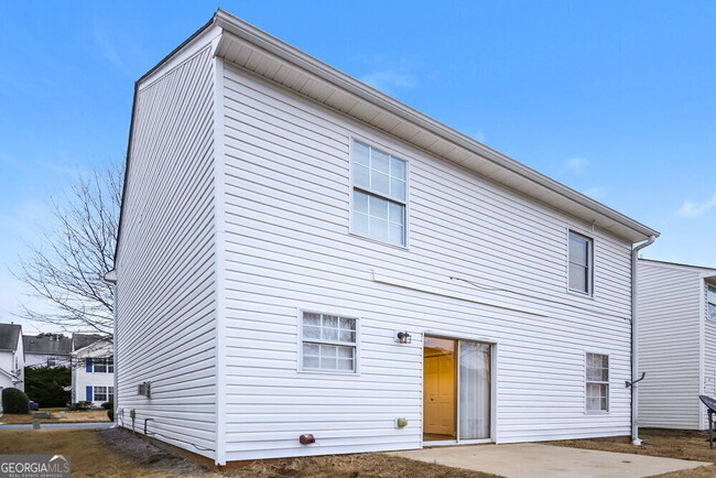 Building Photo - 393 Clearsprings Dr