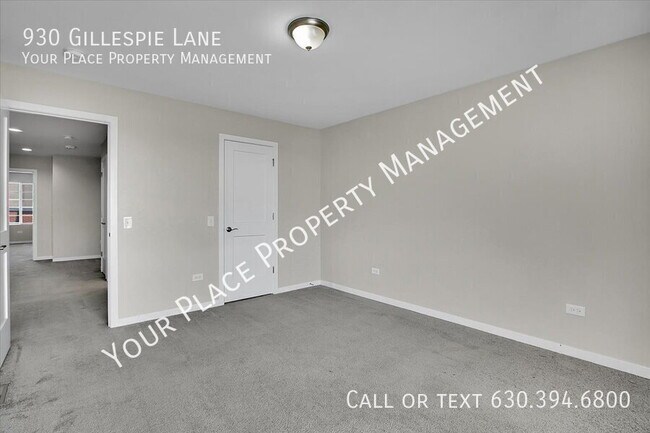 Building Photo - 930 Gillespie Ln