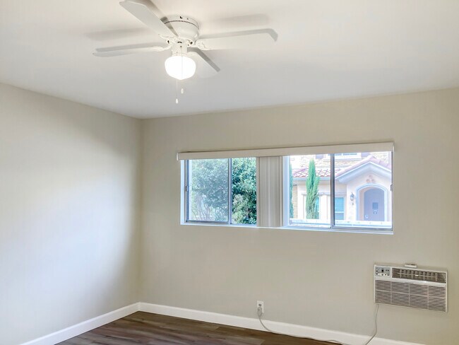 Building Photo - 909 S 2nd St