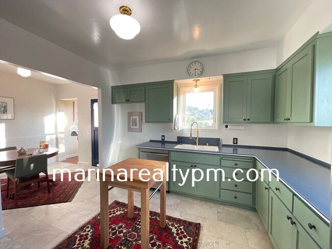 Building Photo - Welcome to this stunning 3 Bedroom 2 Bath Single Family Home in the charming town of Crockett, CA