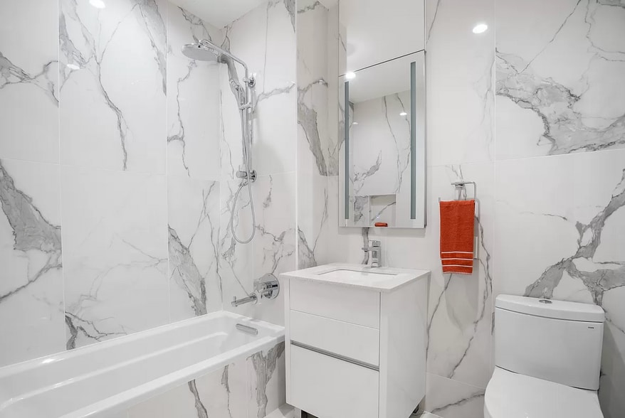 Building Photo - 127 W 112th St