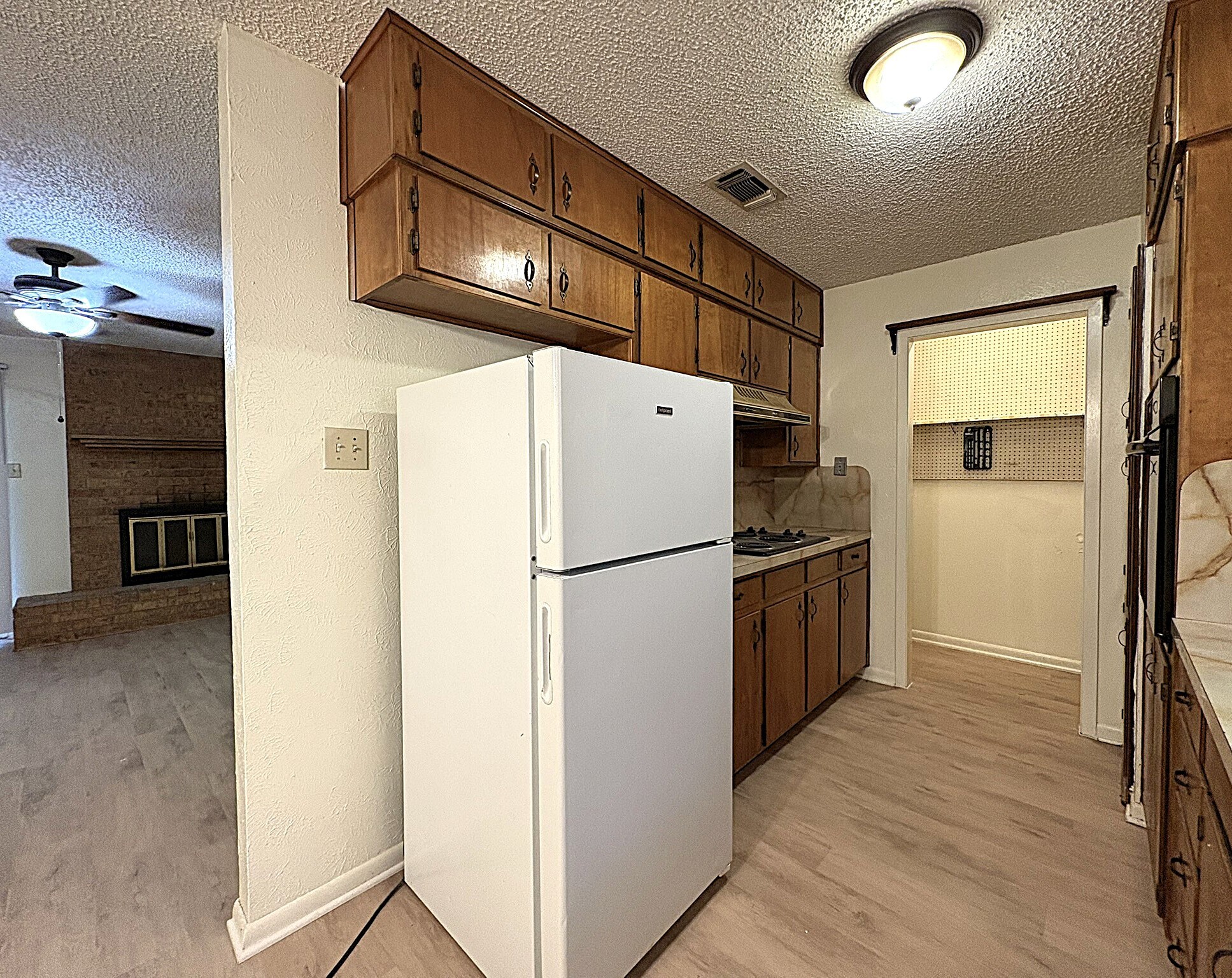 Building Photo - 1119 Rhonda Lee St