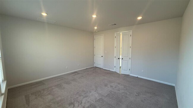 Building Photo - 4620 Modena Bay Bend