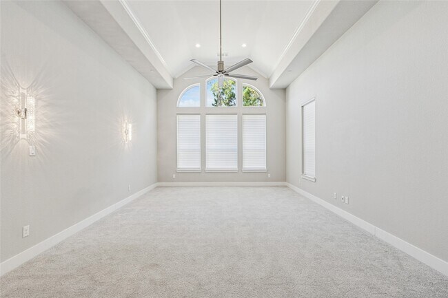 Building Photo - 916 Savannah Trl