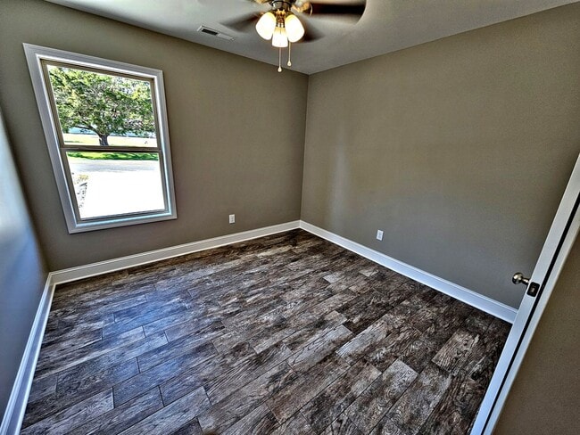 Building Photo - HOUSE for RENT Hartselle 3BR Built 2024
