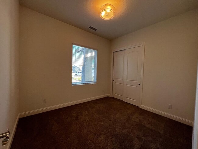 Building Photo - 3072 19th Ave