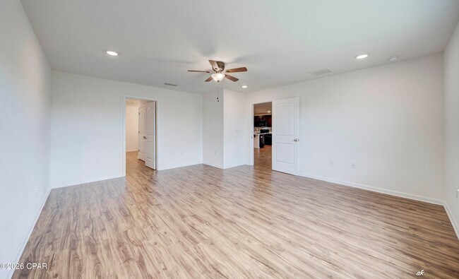 Building Photo - 7138 Hatteras Blvd