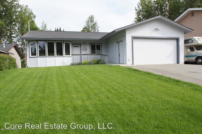 Primary Photo - 17049 Meadow Creek Dr
