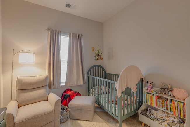 Building Photo - 2001 Laycock Ln