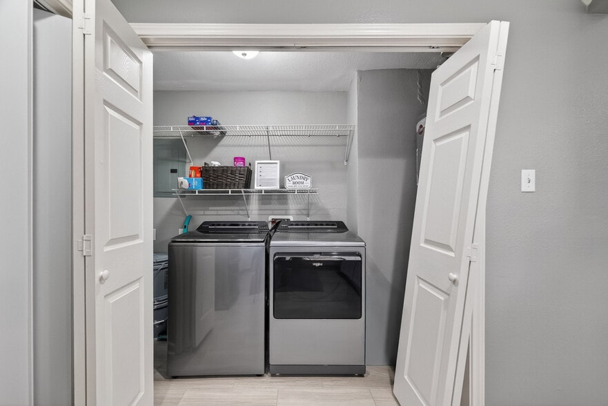 Building Photo - 4907 Marietta Ln