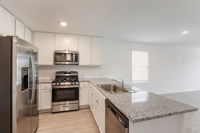 Building Photo - 14023 Southton Basin