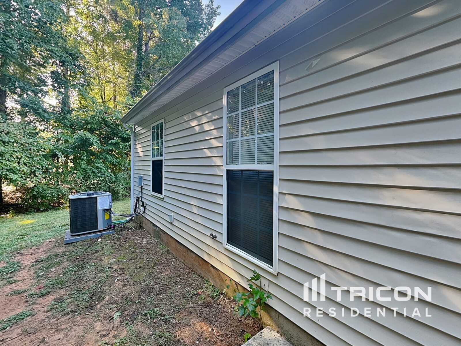 Building Photo - 8004 Seattle Slew Ct