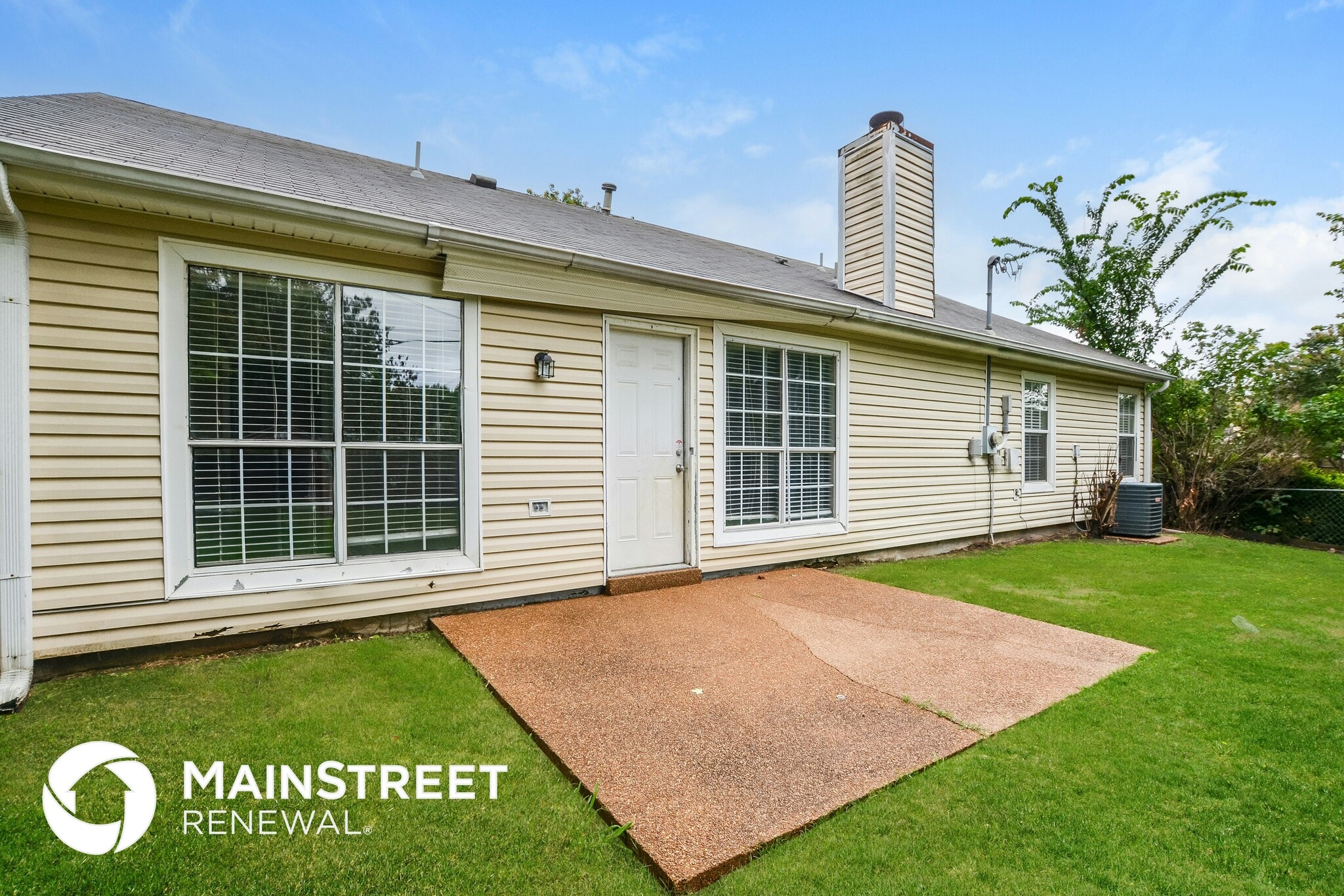 Building Photo - 1247 Grange Way Dr