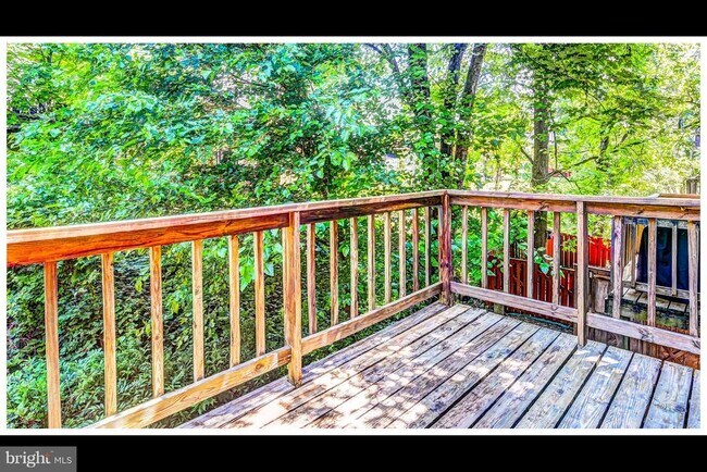 Building Photo - 26 Spring Glen Ct