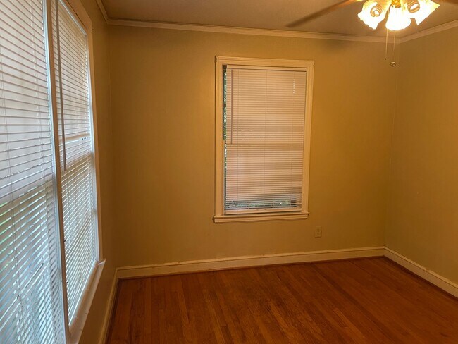 Building Photo - 108 Calhoun Rd