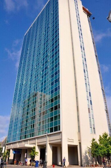 Building Photo - 555 E William St