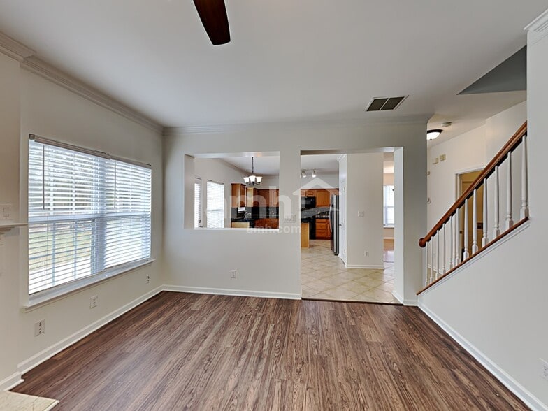 Building Photo - 2005 Brook Valley Run