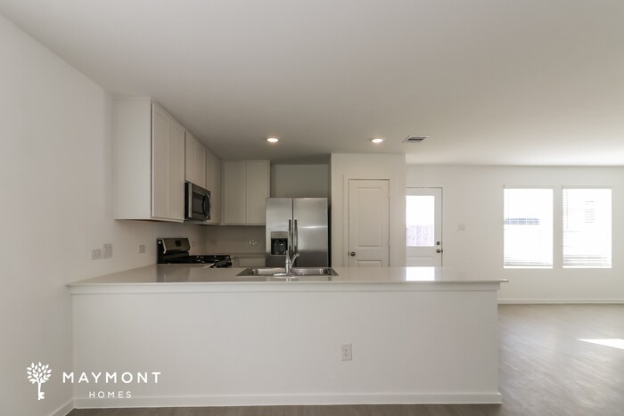 Building Photo - 3032 Majestic Sunrise Dr