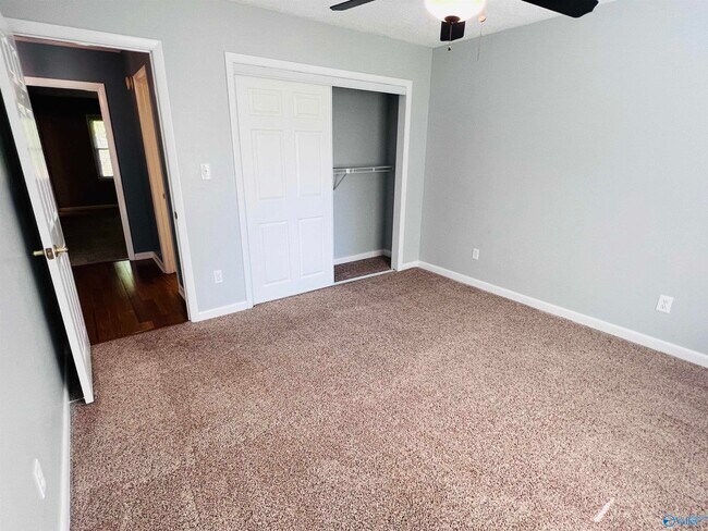 Building Photo - 116 Bibb Dr