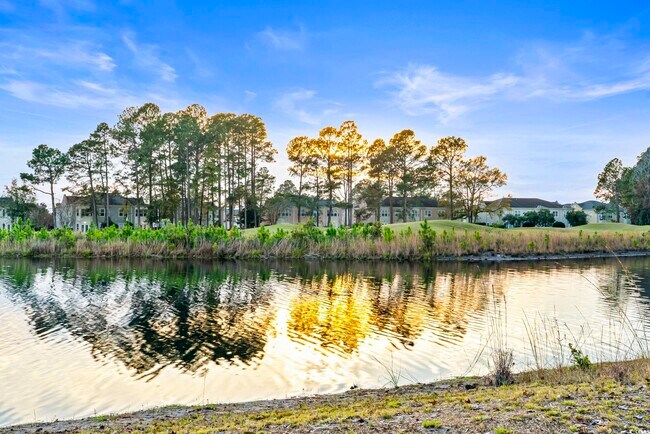 Building Photo - 4119 Westchester Ct