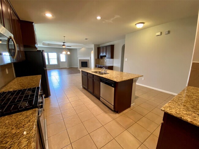 Building Photo - 19907 Kiawah Dr