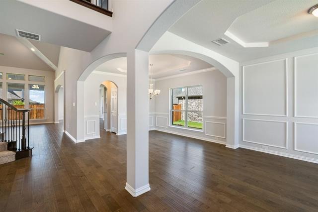 Building Photo - 2455 Lusitano Ln