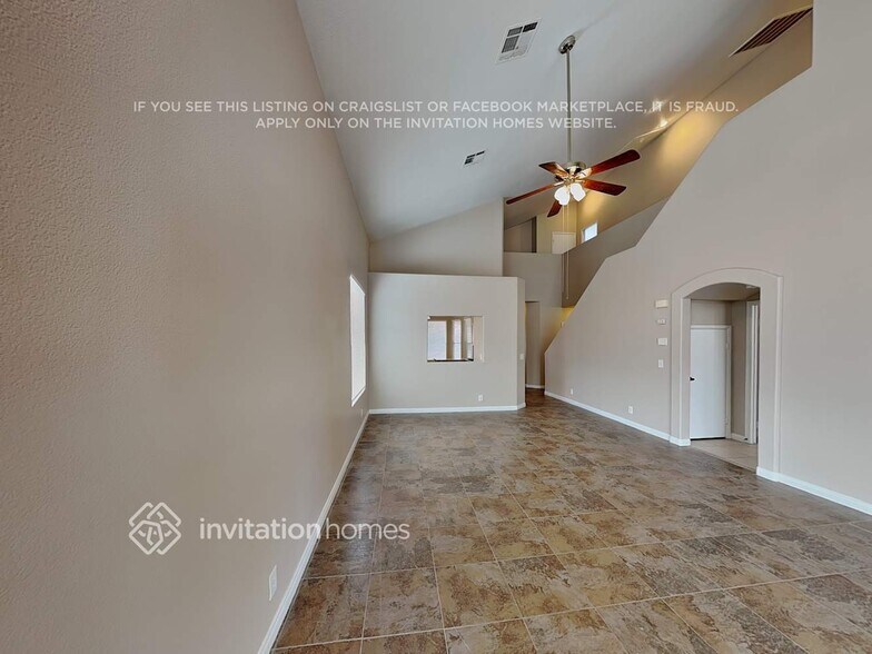 Building Photo - 7308 N Mountain Thicket St