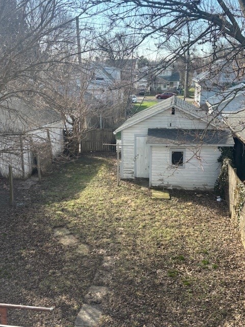 Building Photo - 330 E Lake St