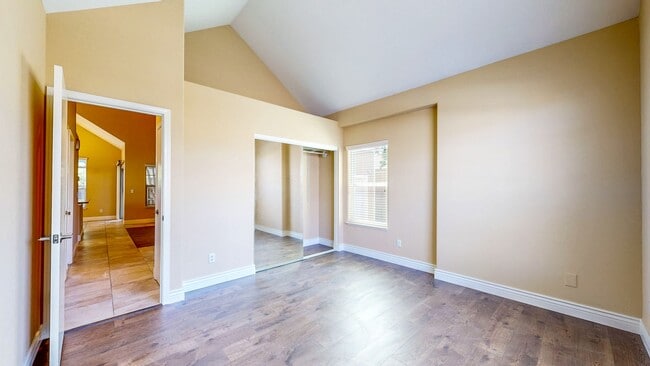 Building Photo - 2322 Mikayla Dr